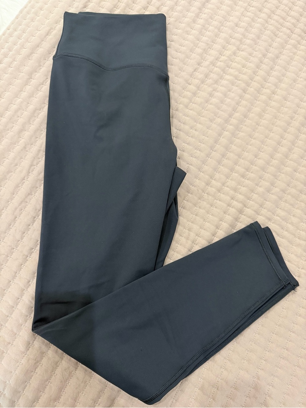 Vuori High-Waist dark grey Performance Leggings